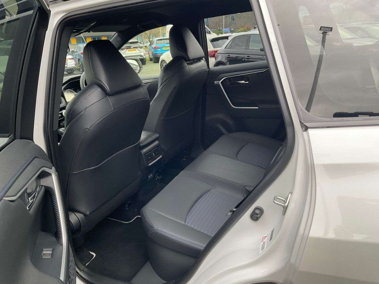 2023 TOYOTA RAV4 2023 TOYOTA RAV4