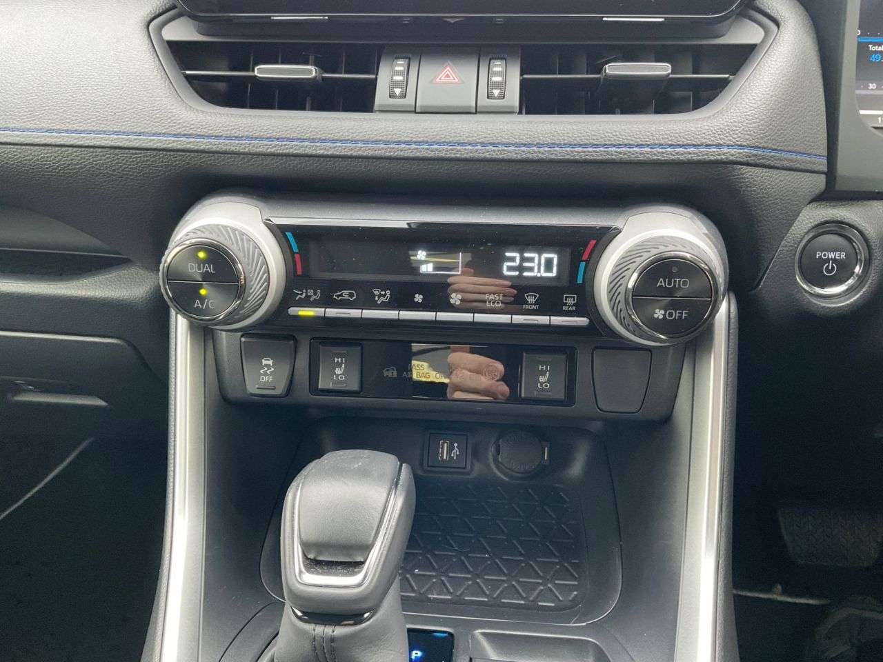 2023 TOYOTA RAV4 2023 TOYOTA RAV4