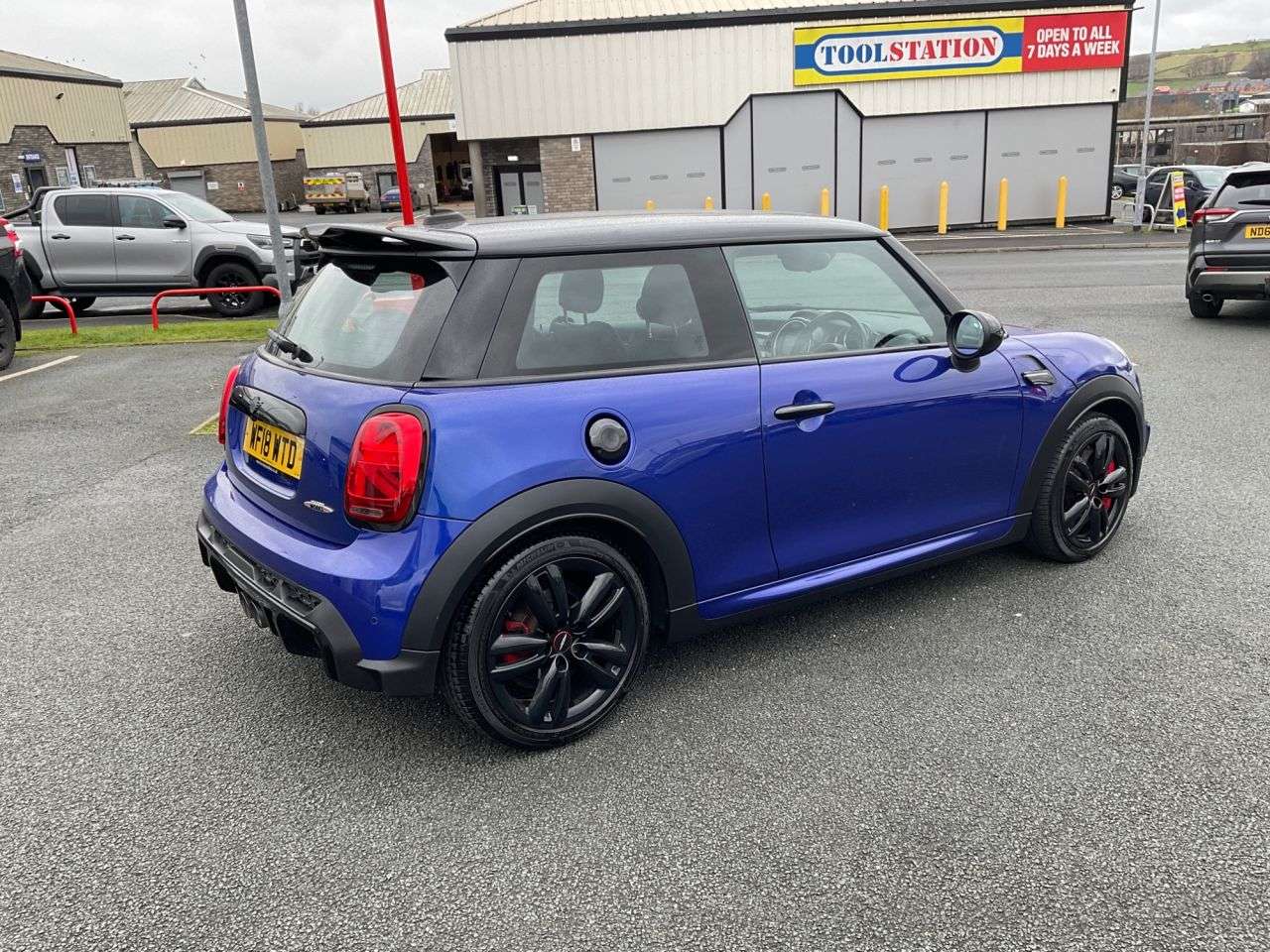 2018 MINI HATCH 2018 MINI HATCH