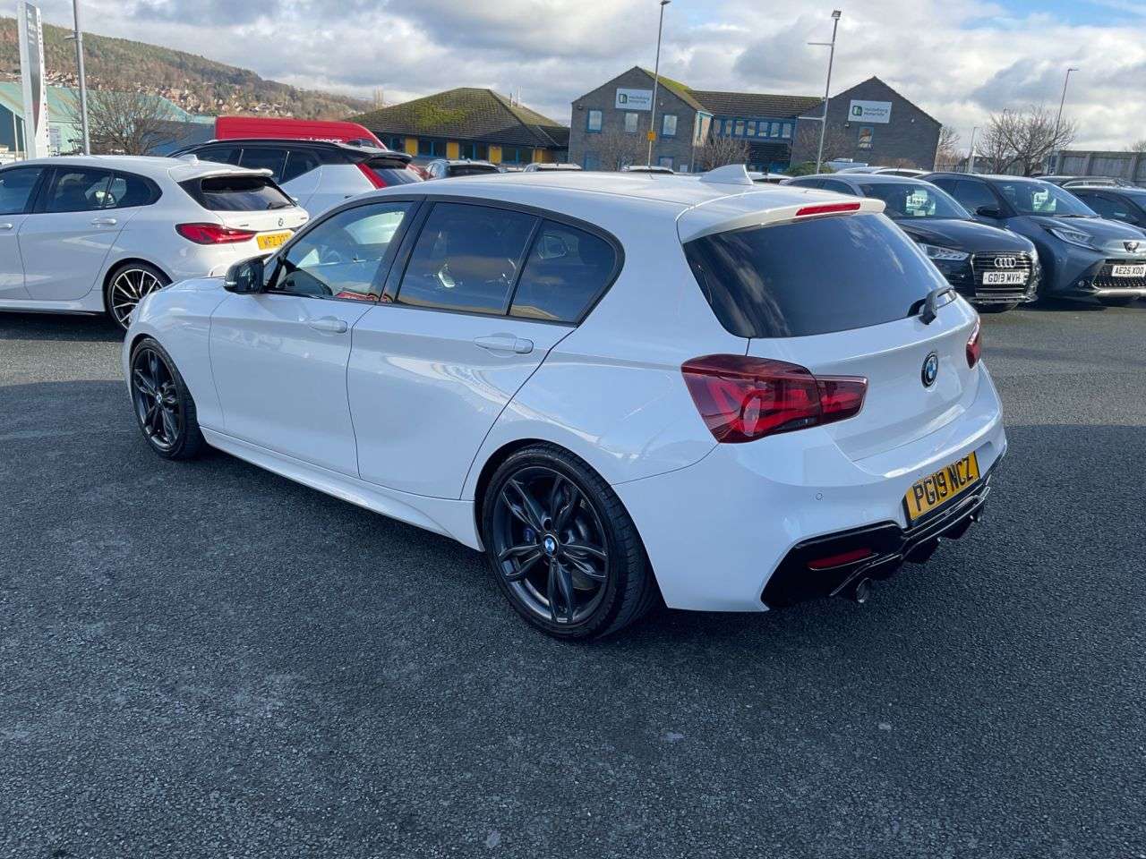 2019 BMW 1 SERIES 2019 BMW 1 SERIES