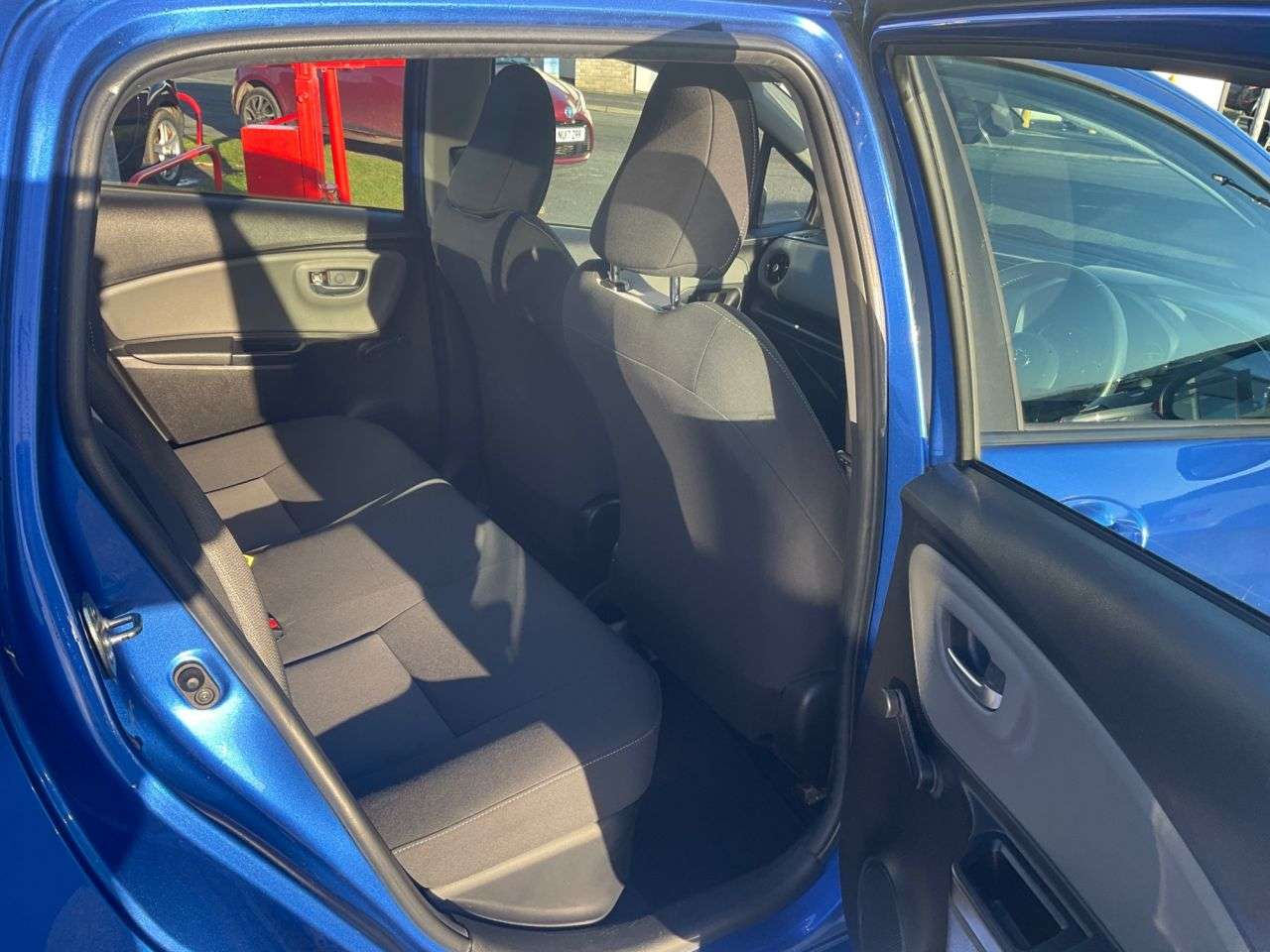 2018 TOYOTA YARIS 2018 TOYOTA YARIS