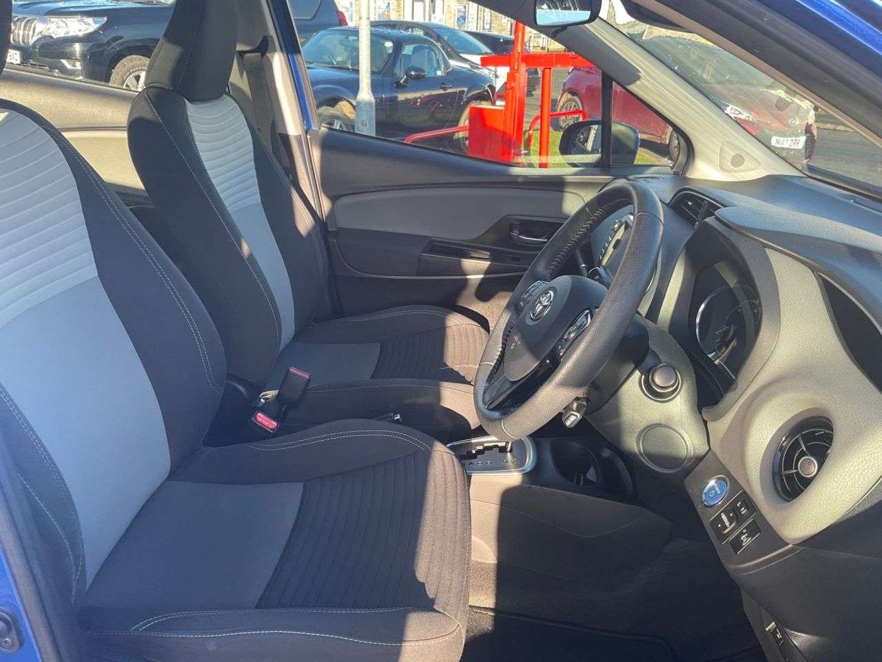 2018 TOYOTA YARIS 2018 TOYOTA YARIS