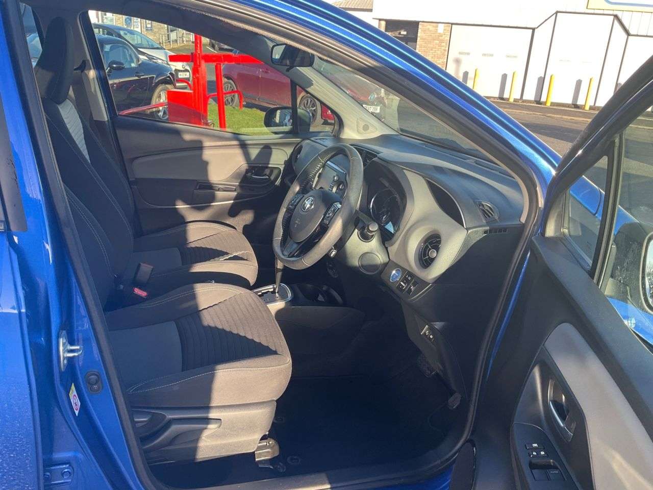 2018 TOYOTA YARIS 2018 TOYOTA YARIS