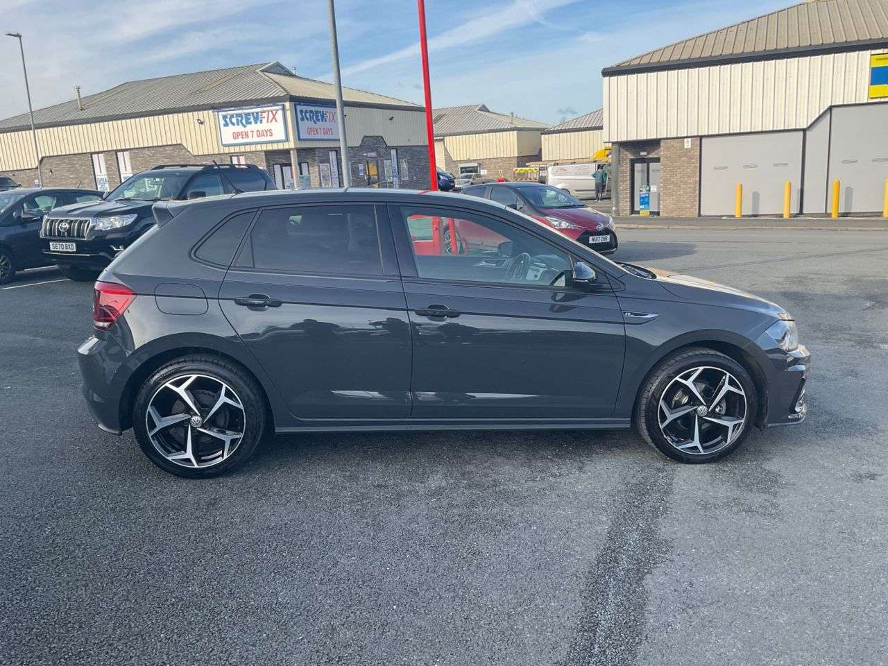 2019 VOLKSWAGEN POLO 2019 VOLKSWAGEN POLO