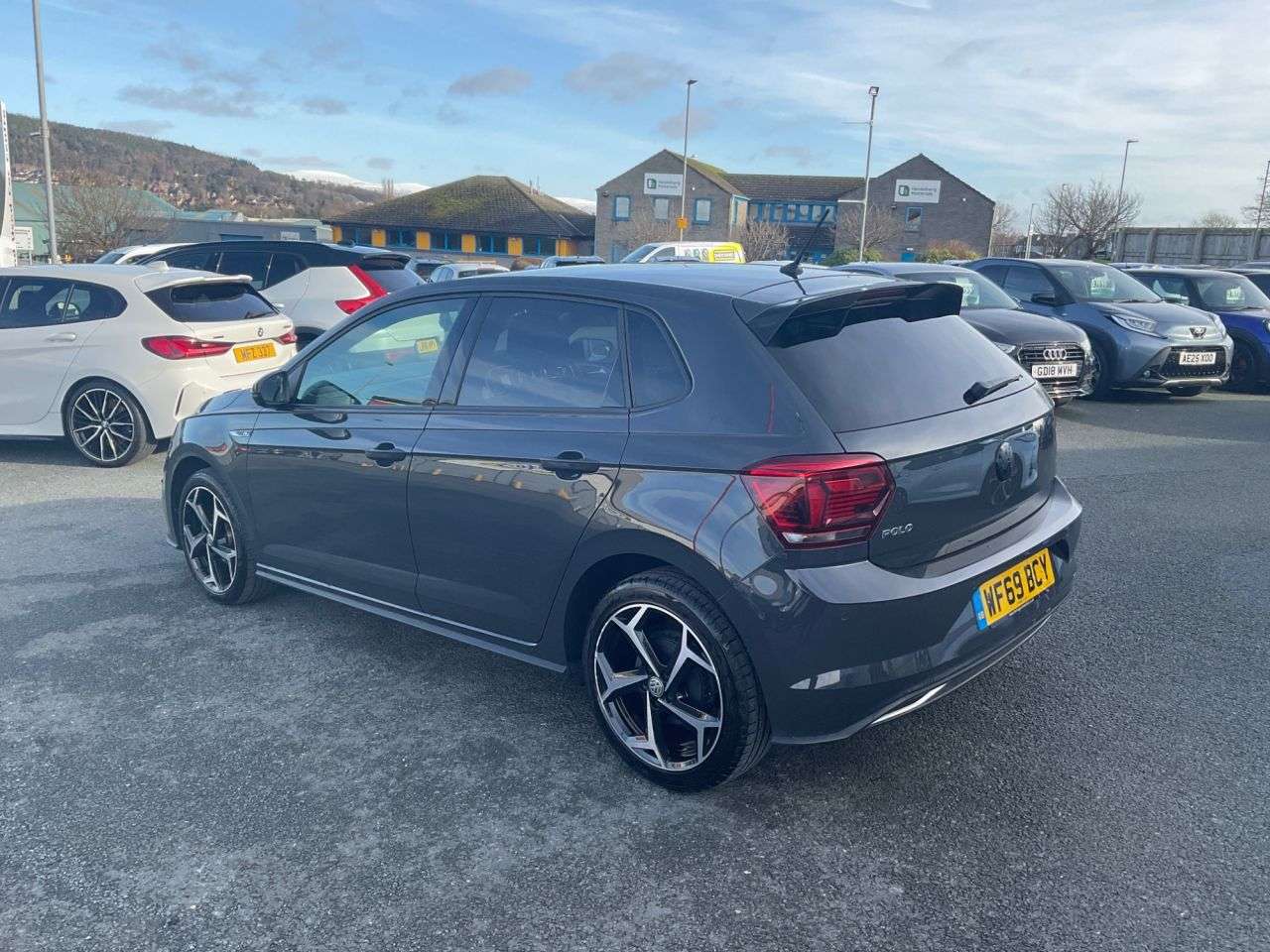 2019 VOLKSWAGEN POLO 2019 VOLKSWAGEN POLO