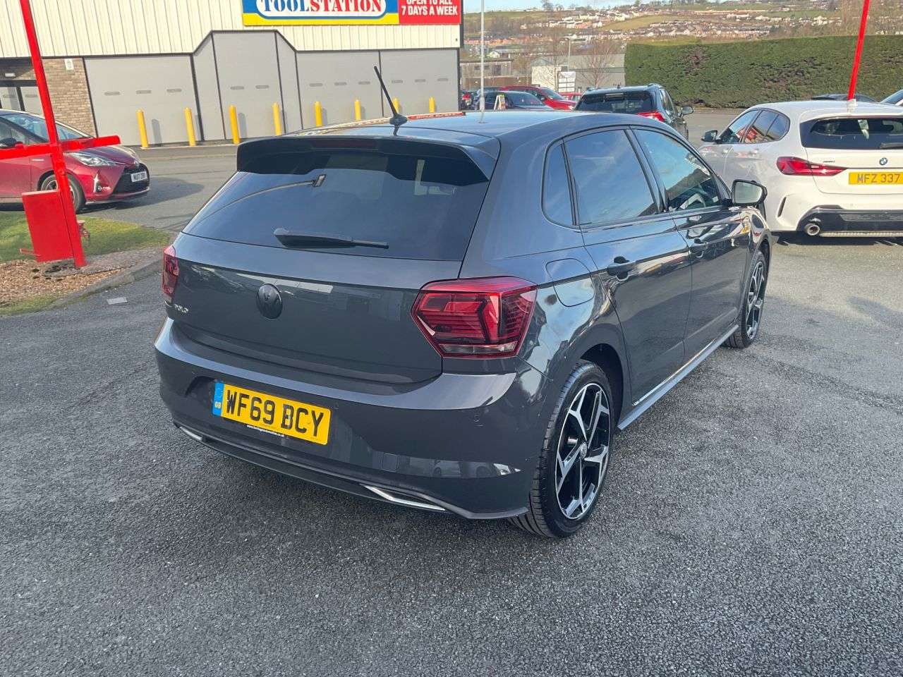 2019 VOLKSWAGEN POLO 2019 VOLKSWAGEN POLO