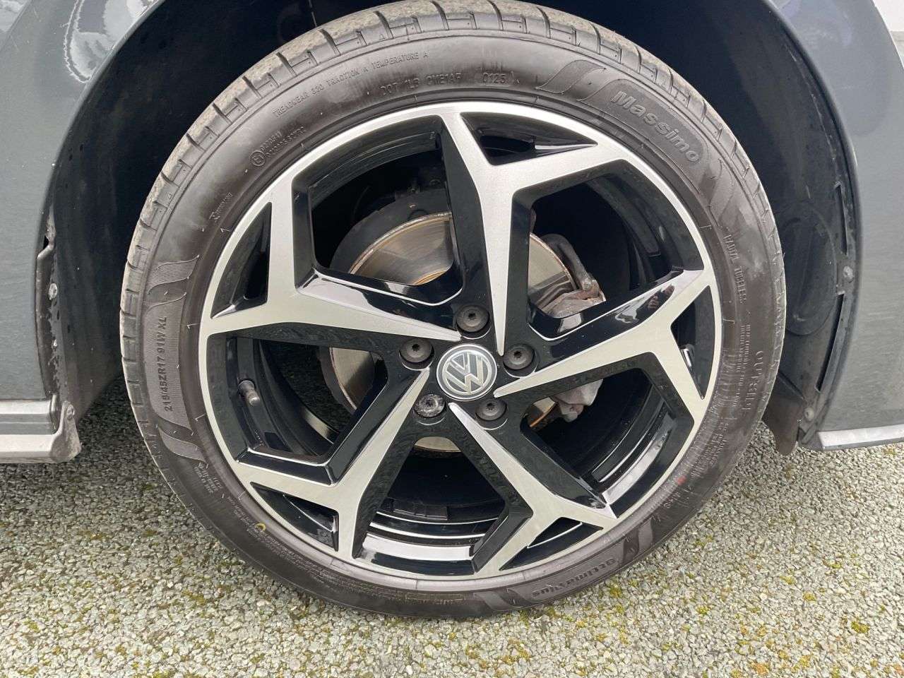 2019 VOLKSWAGEN POLO 2019 VOLKSWAGEN POLO