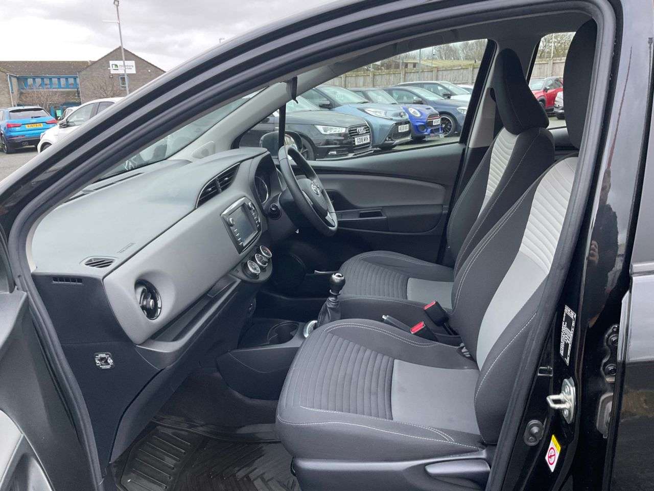 2019 TOYOTA YARIS 2019 TOYOTA YARIS