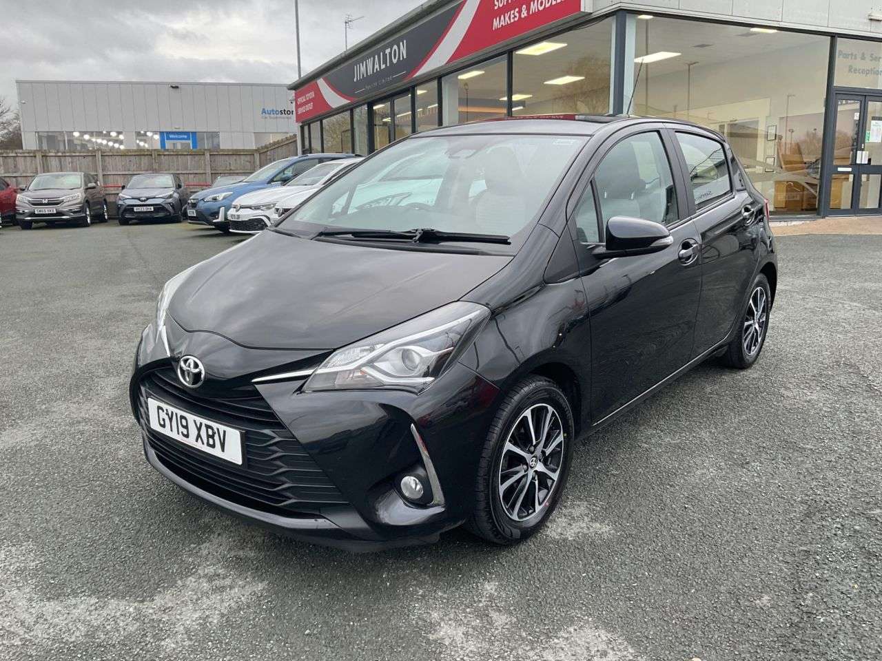 2019 TOYOTA YARIS 2019 TOYOTA YARIS