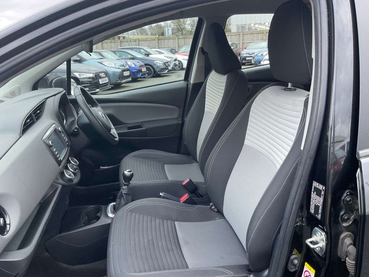 2019 TOYOTA YARIS 2019 TOYOTA YARIS