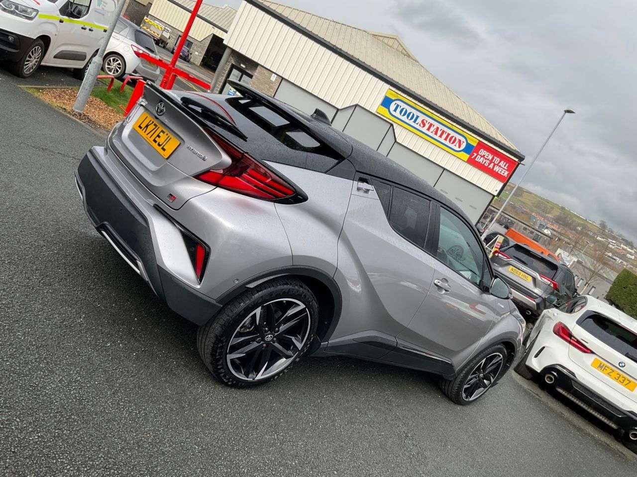 2021 TOYOTA C-HR 2021 TOYOTA C-HR