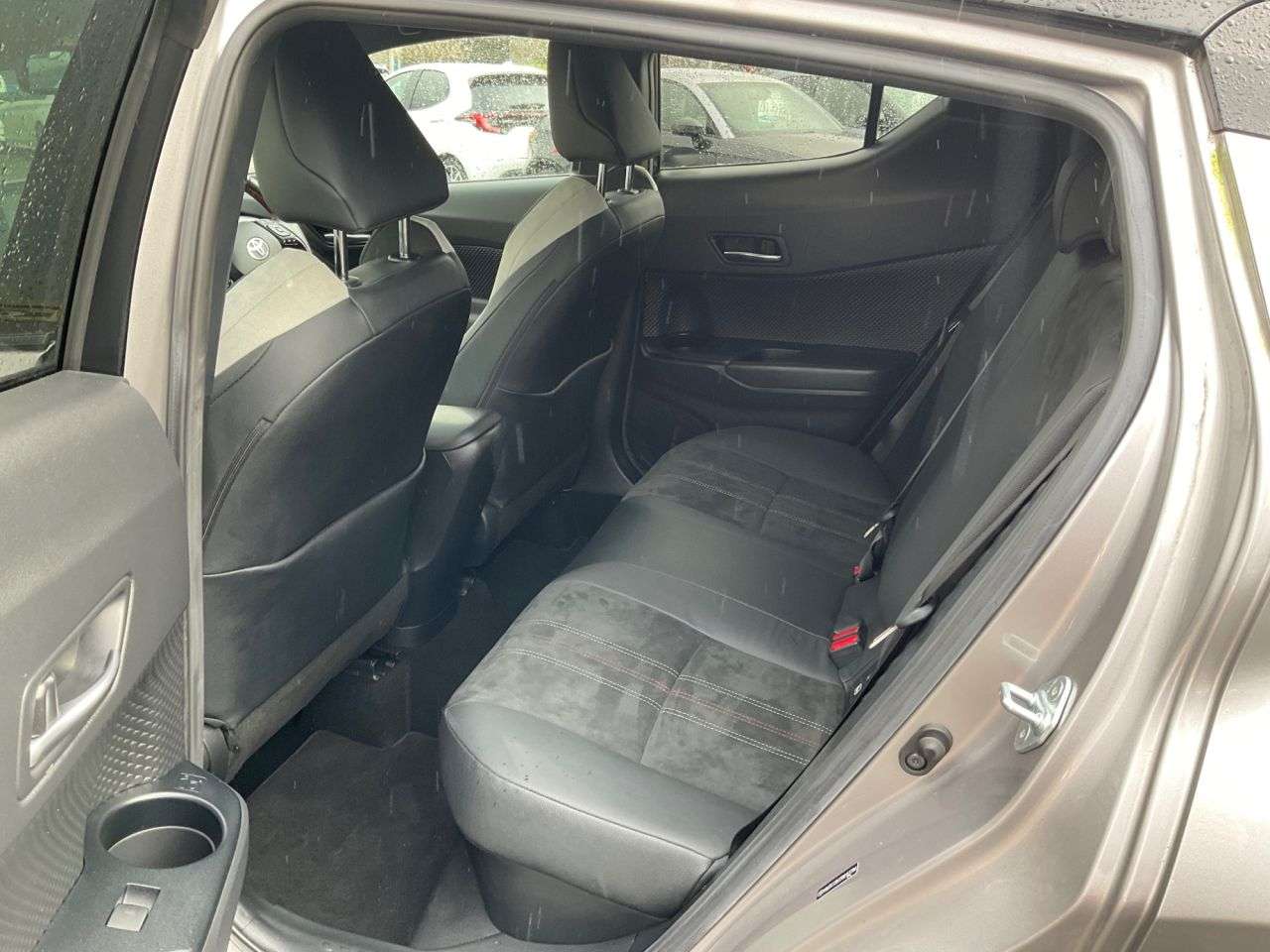 2021 TOYOTA C-HR 2021 TOYOTA C-HR