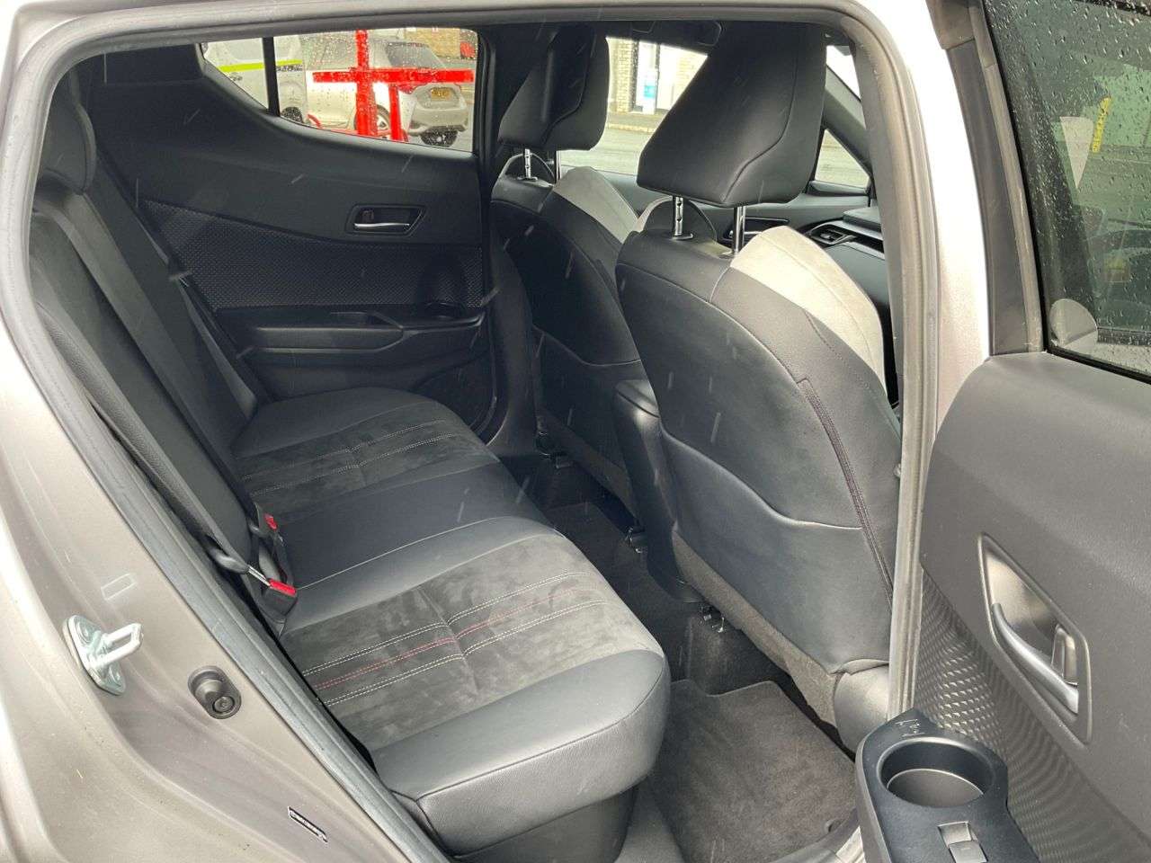 2021 TOYOTA C-HR 2021 TOYOTA C-HR