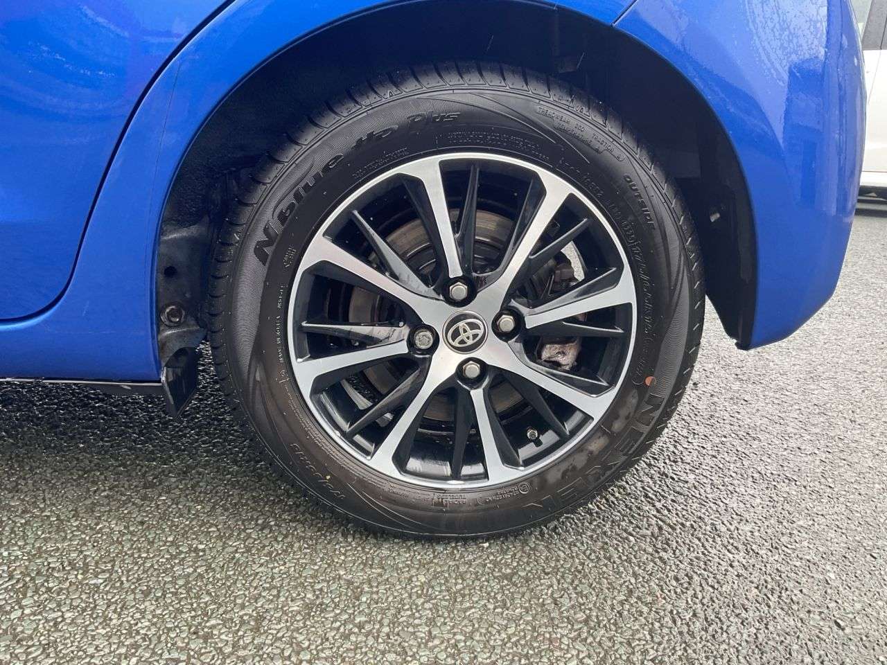 2019 TOYOTA YARIS 2019 TOYOTA YARIS