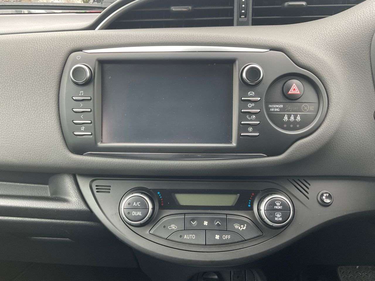 2019 TOYOTA YARIS 2019 TOYOTA YARIS