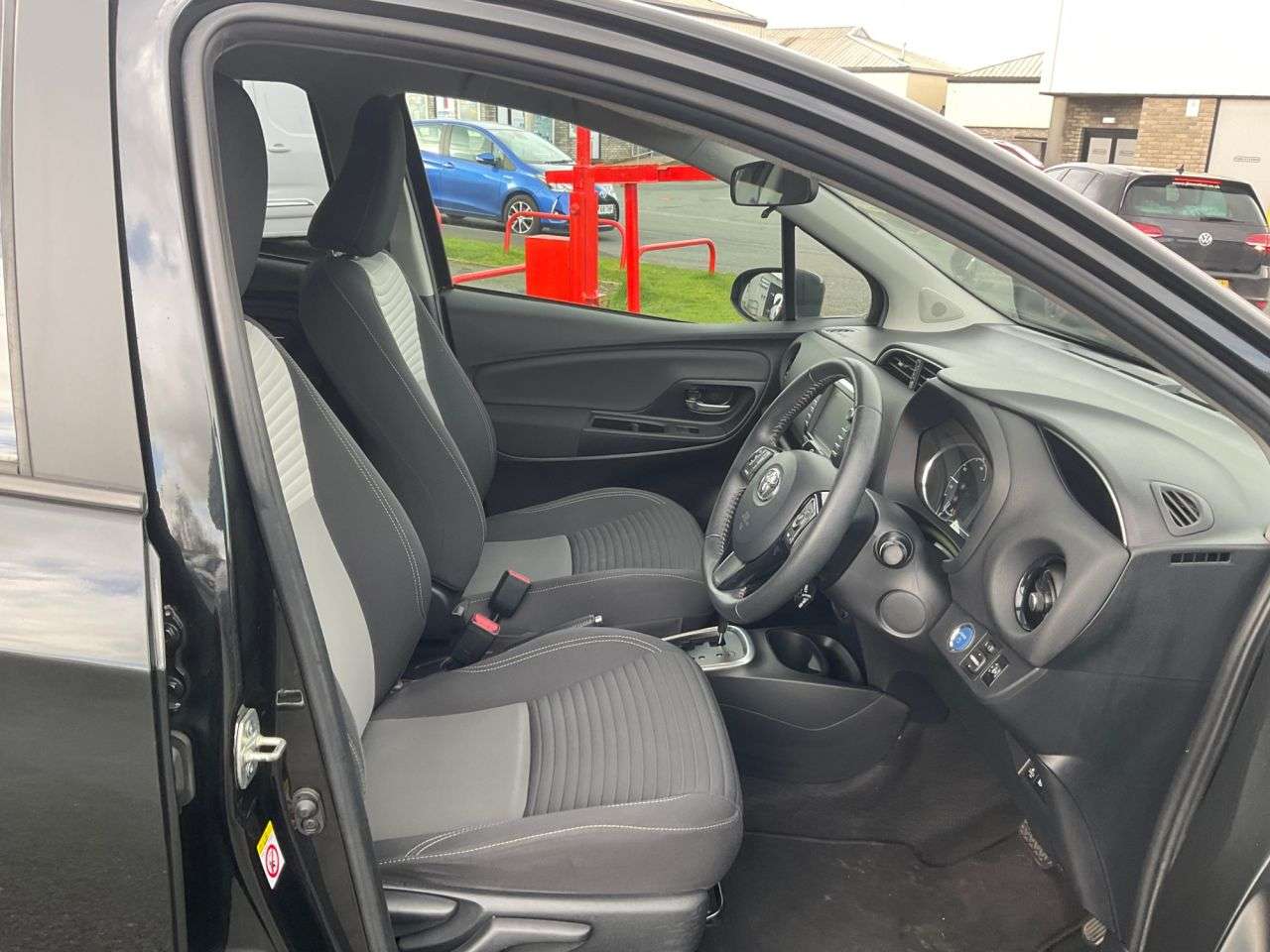2018 TOYOTA YARIS 2018 TOYOTA YARIS