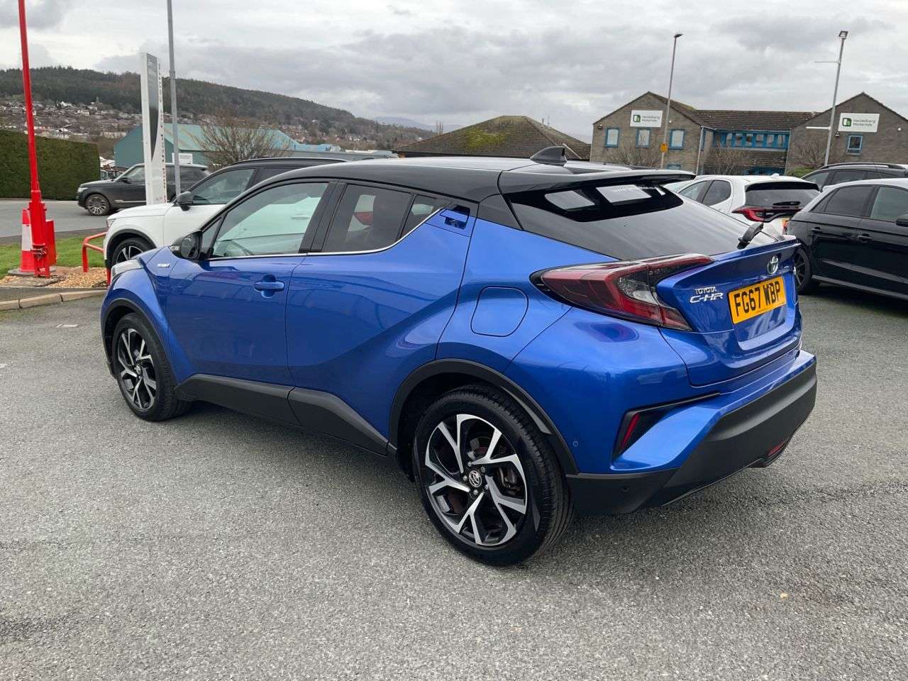 2017 TOYOTA C-HR 2017 TOYOTA C-HR