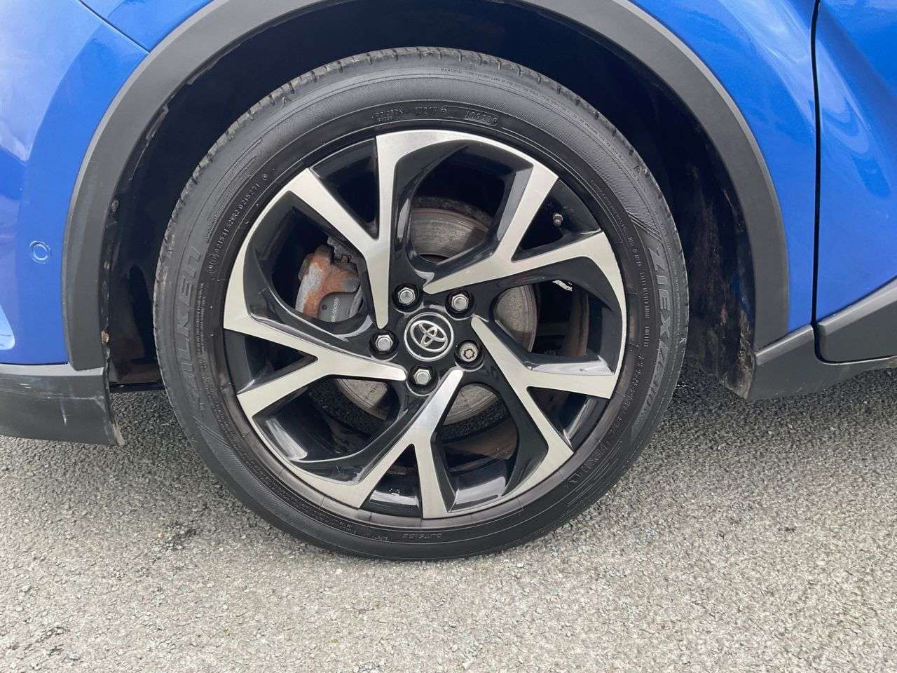 2017 TOYOTA C-HR 2017 TOYOTA C-HR