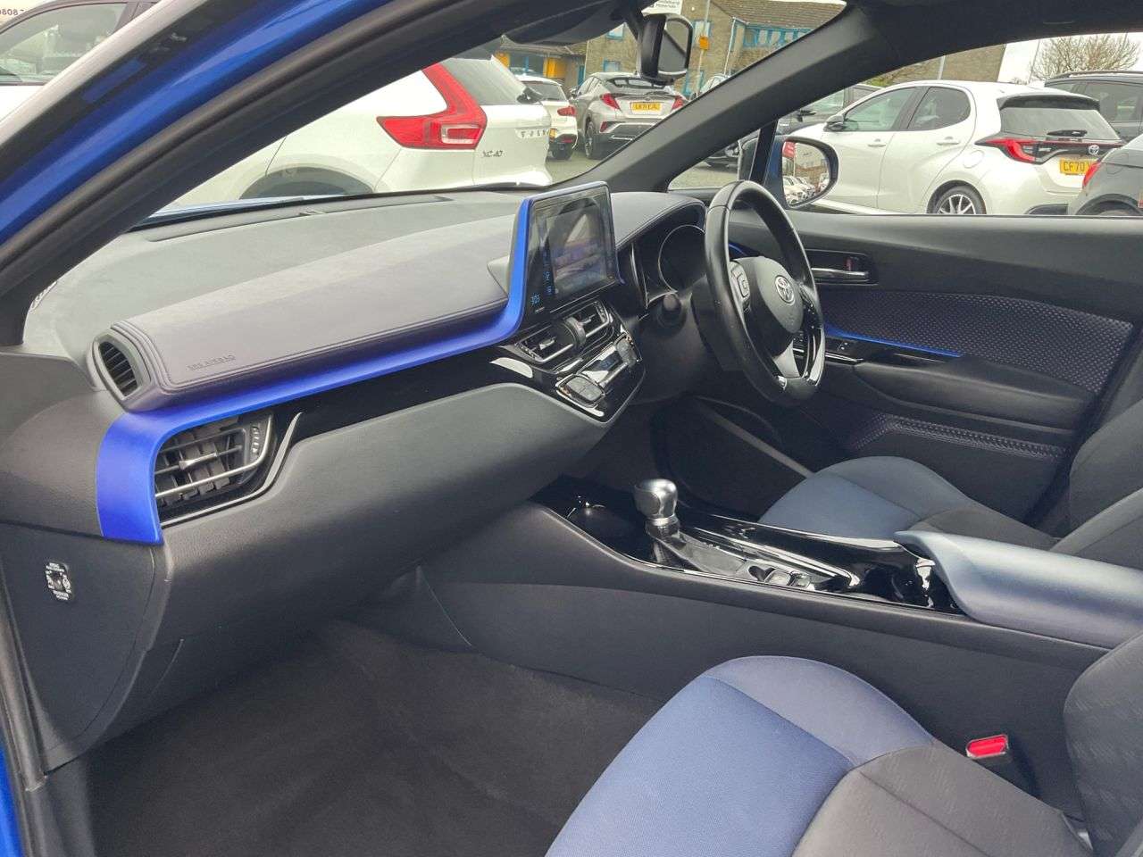 2017 TOYOTA C-HR 2017 TOYOTA C-HR