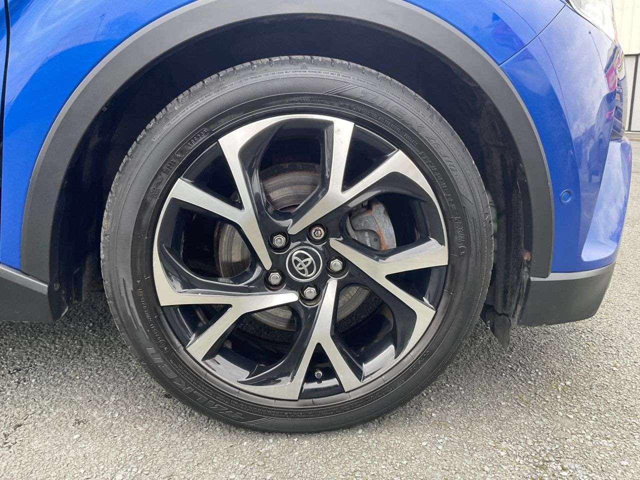 2017 TOYOTA C-HR 2017 TOYOTA C-HR