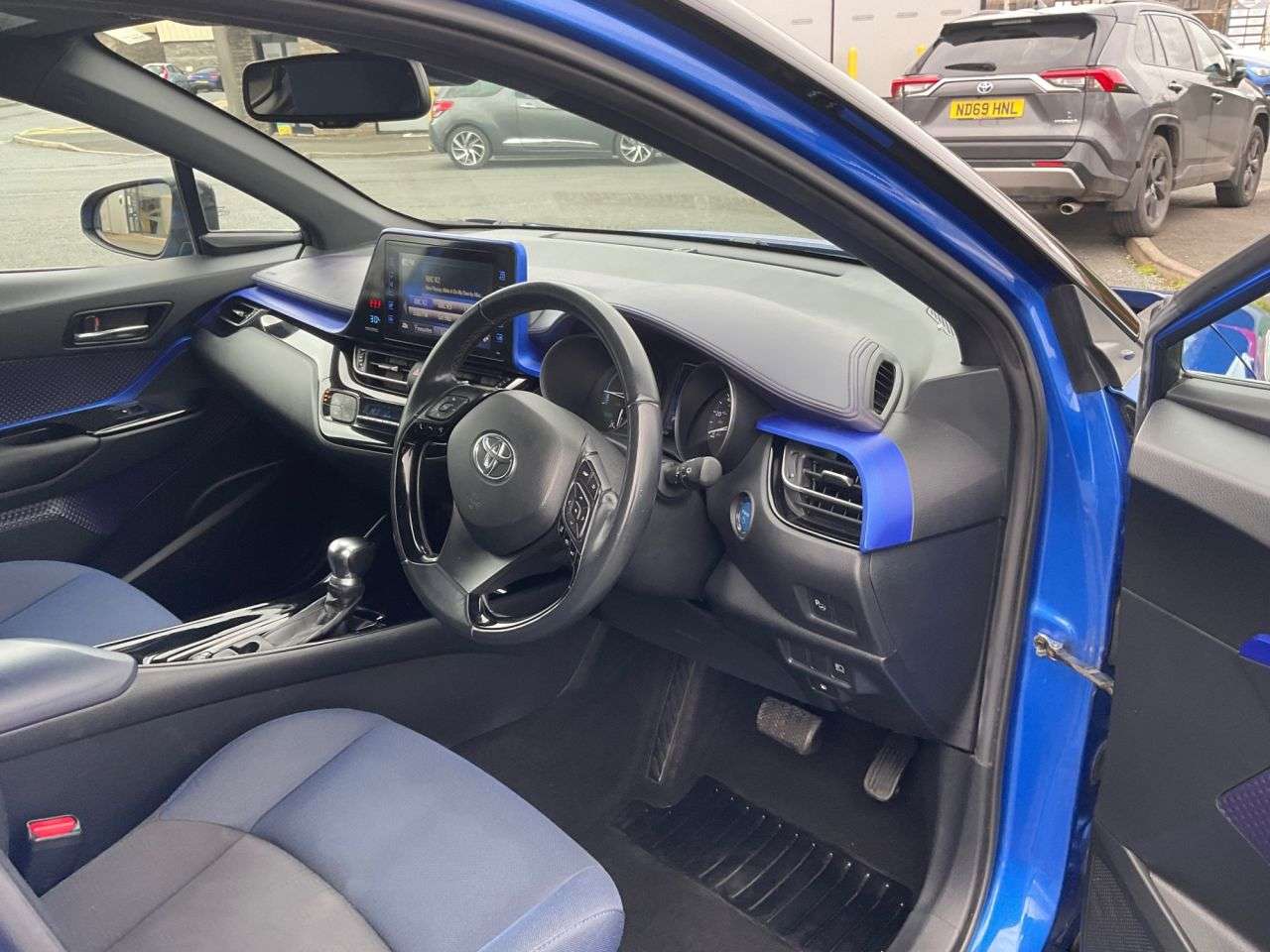 2017 TOYOTA C-HR 2017 TOYOTA C-HR