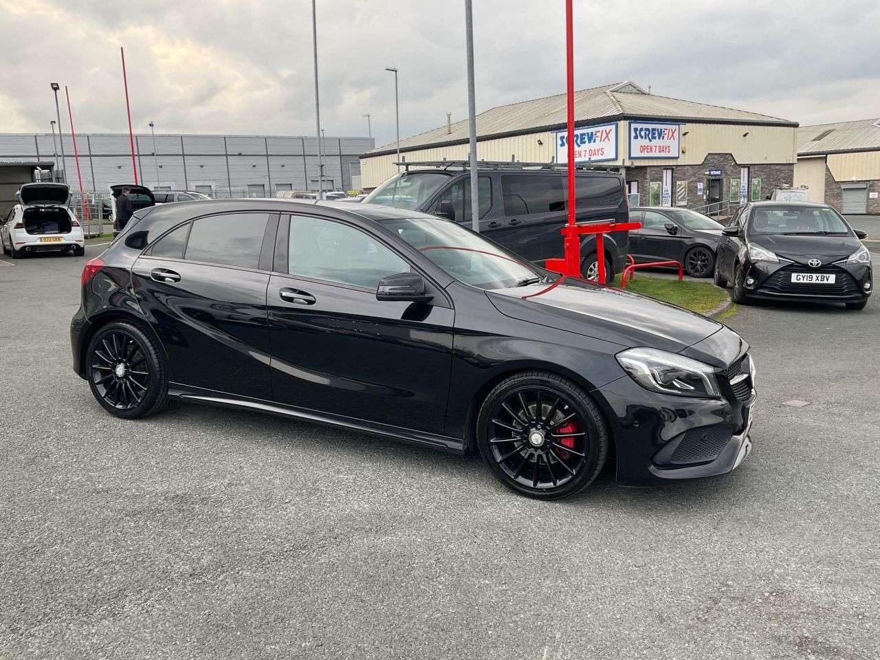 A 2017 MERCEDES-BENZ A-CLASS 2.1 A200d AMG Line (Premium Plus) Hatchback 5dr Diesel 7G-DCT Euro 6 (s/s) A 2017 MERCEDES-BENZ A-CLASS 2.1 A200d AMG Line (Premium Plus) Hatchback 5dr Diesel 7G-DCT Euro 6 (s/s)