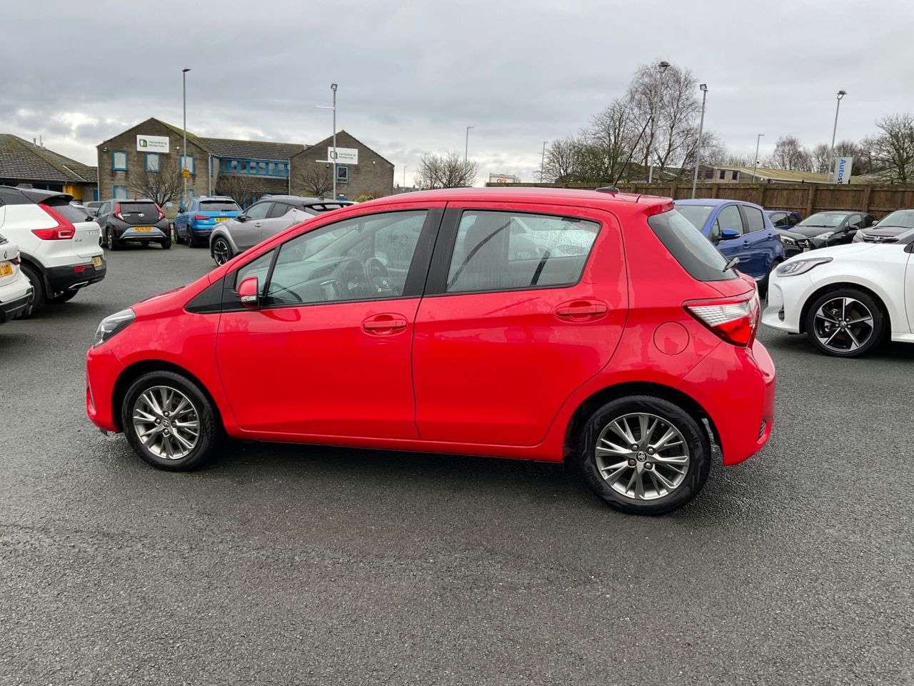 2019 TOYOTA YARIS 2019 TOYOTA YARIS