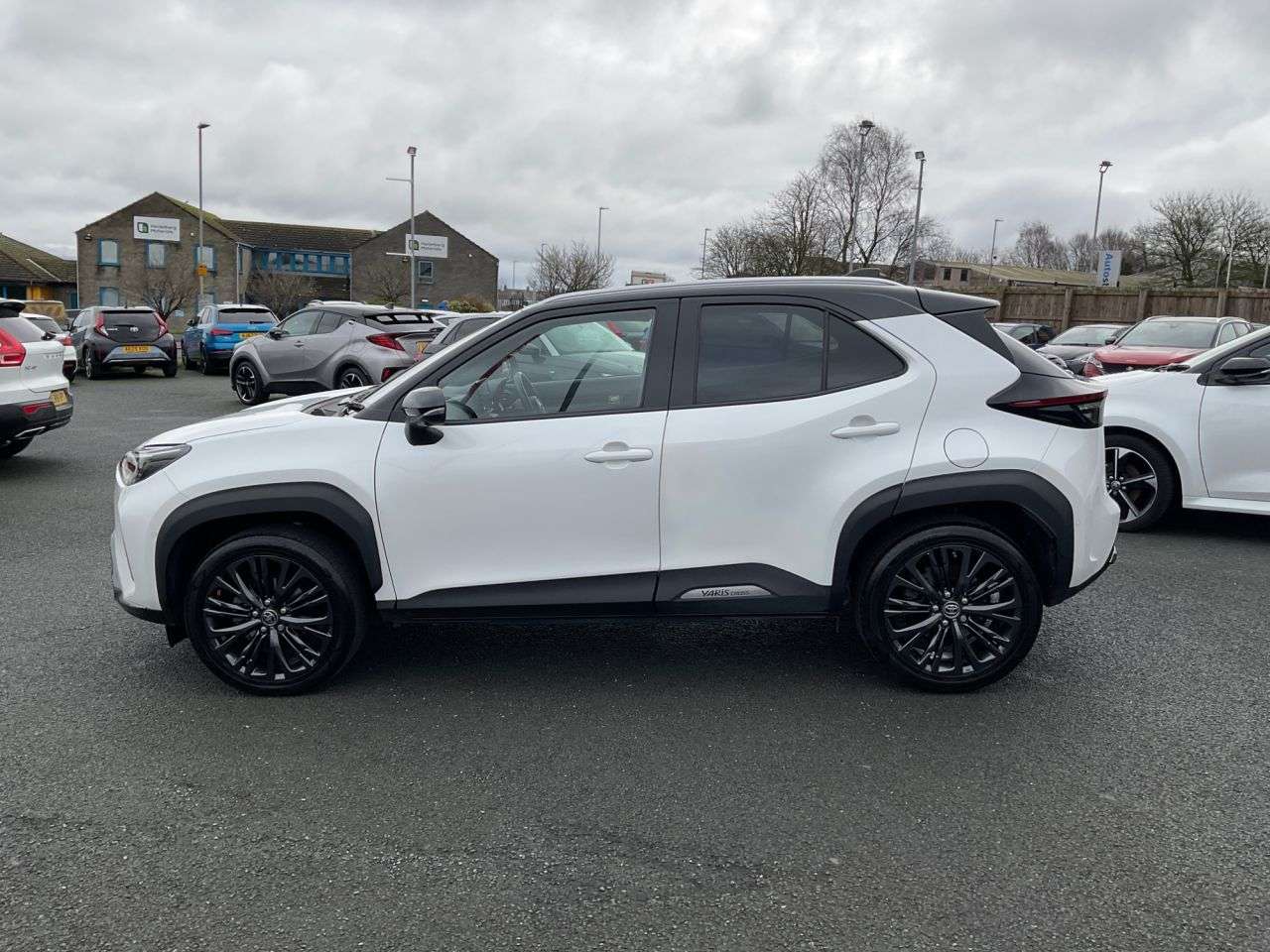 2022 TOYOTA YARIS CROSS 2022 TOYOTA YARIS CROSS