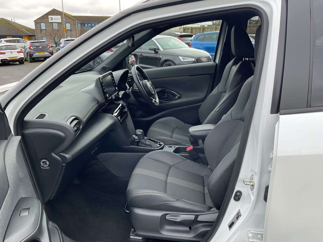 2022 TOYOTA YARIS CROSS 2022 TOYOTA YARIS CROSS