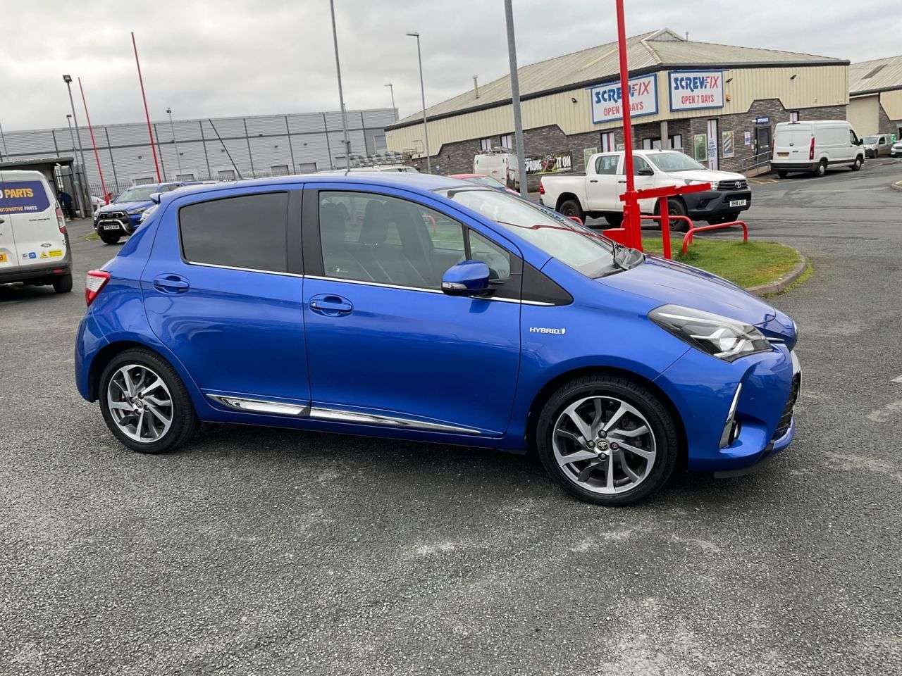 2017 TOYOTA YARIS 2017 TOYOTA YARIS