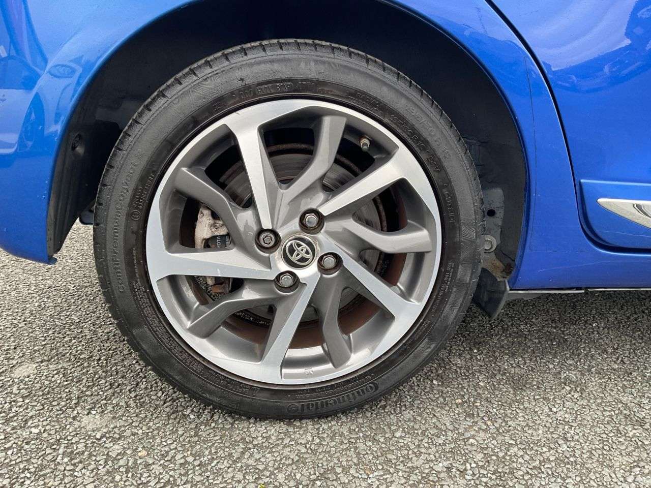 2017 TOYOTA YARIS 2017 TOYOTA YARIS