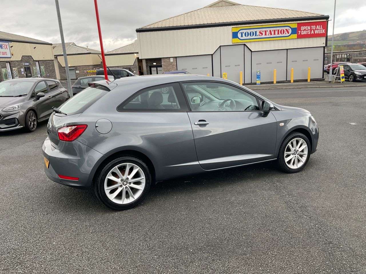 2016 SEAT IBIZA 2016 SEAT IBIZA