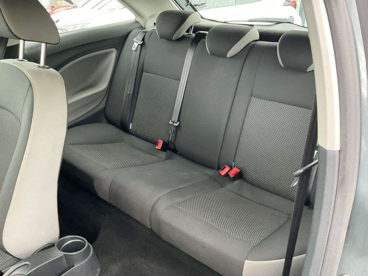 2016 SEAT IBIZA 2016 SEAT IBIZA