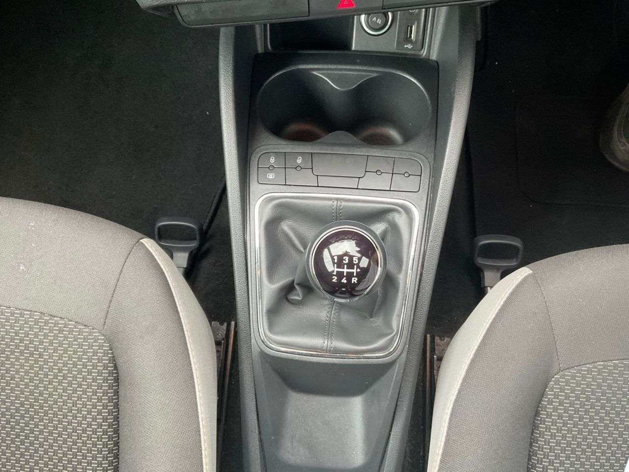 2016 SEAT IBIZA 2016 SEAT IBIZA