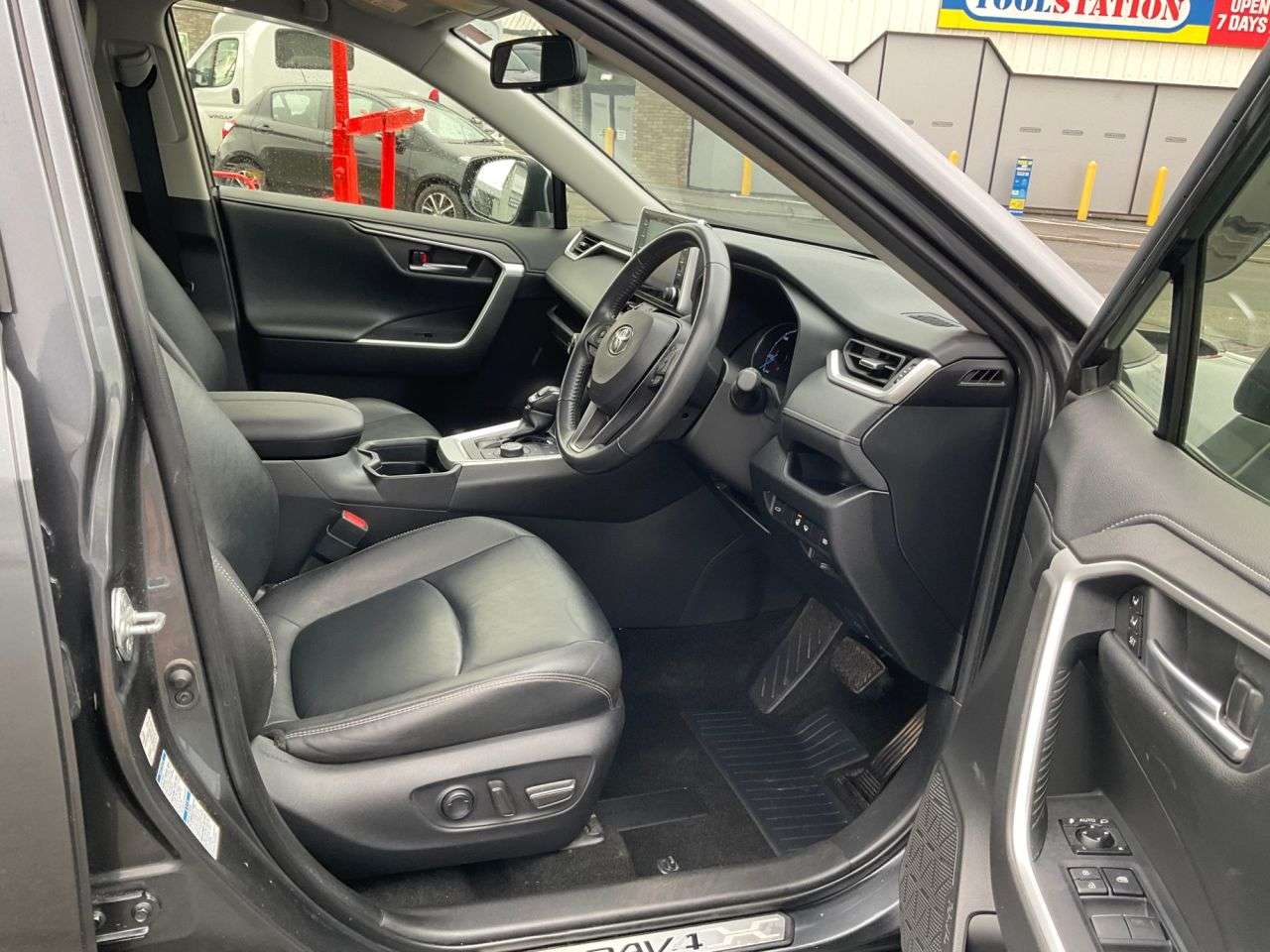 2020 TOYOTA RAV4 2020 TOYOTA RAV4