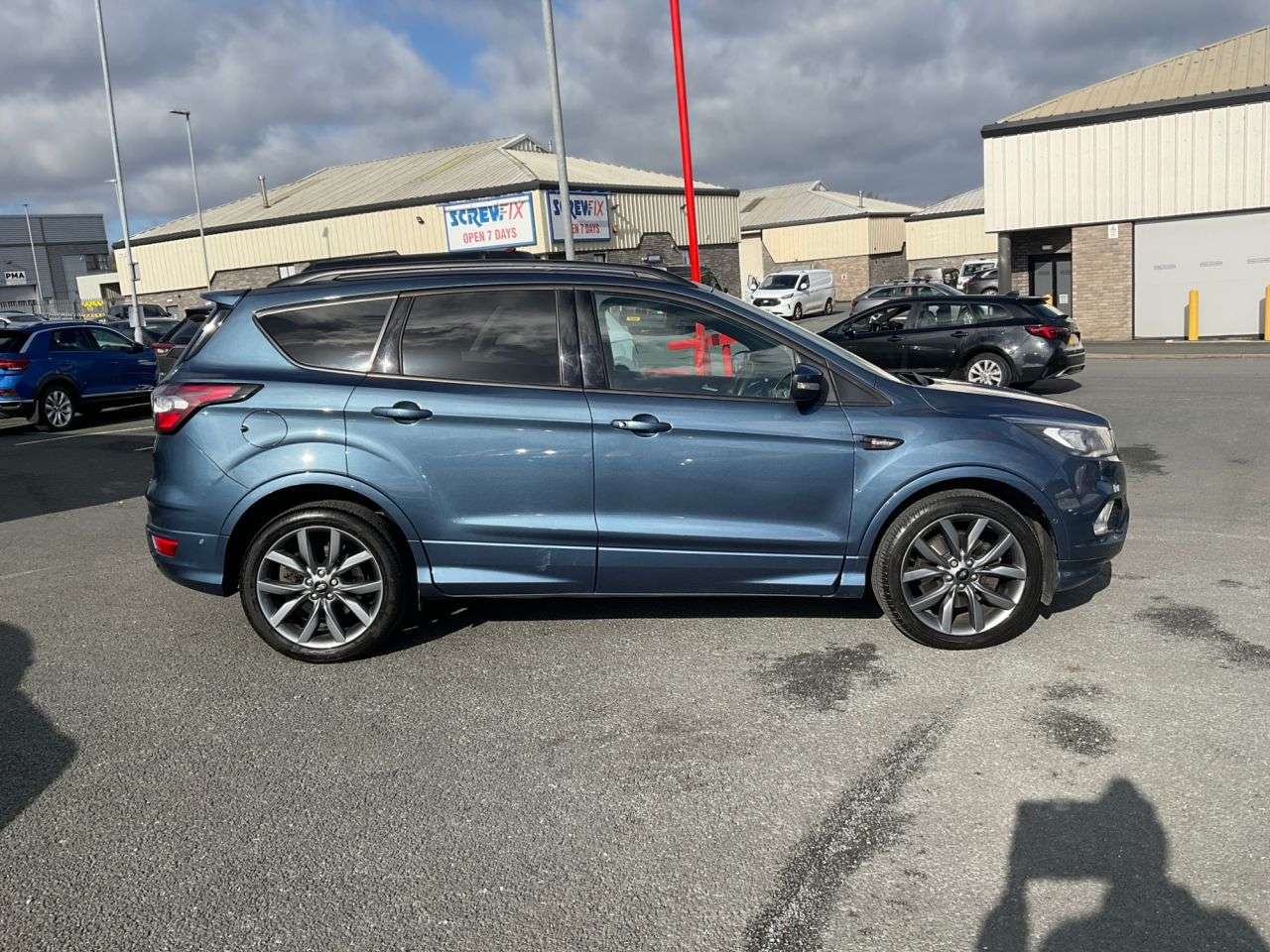 A 2019 FORD KUGA 2.0 TDCi ST-Line SUV 5dr Diesel Powershift AWD Euro 6 (s/s) (180 ps) A 2019 FORD KUGA 2.0 TDCi ST-Line SUV 5dr Diesel Powershift AWD Euro 6 (s/s) (180 ps)