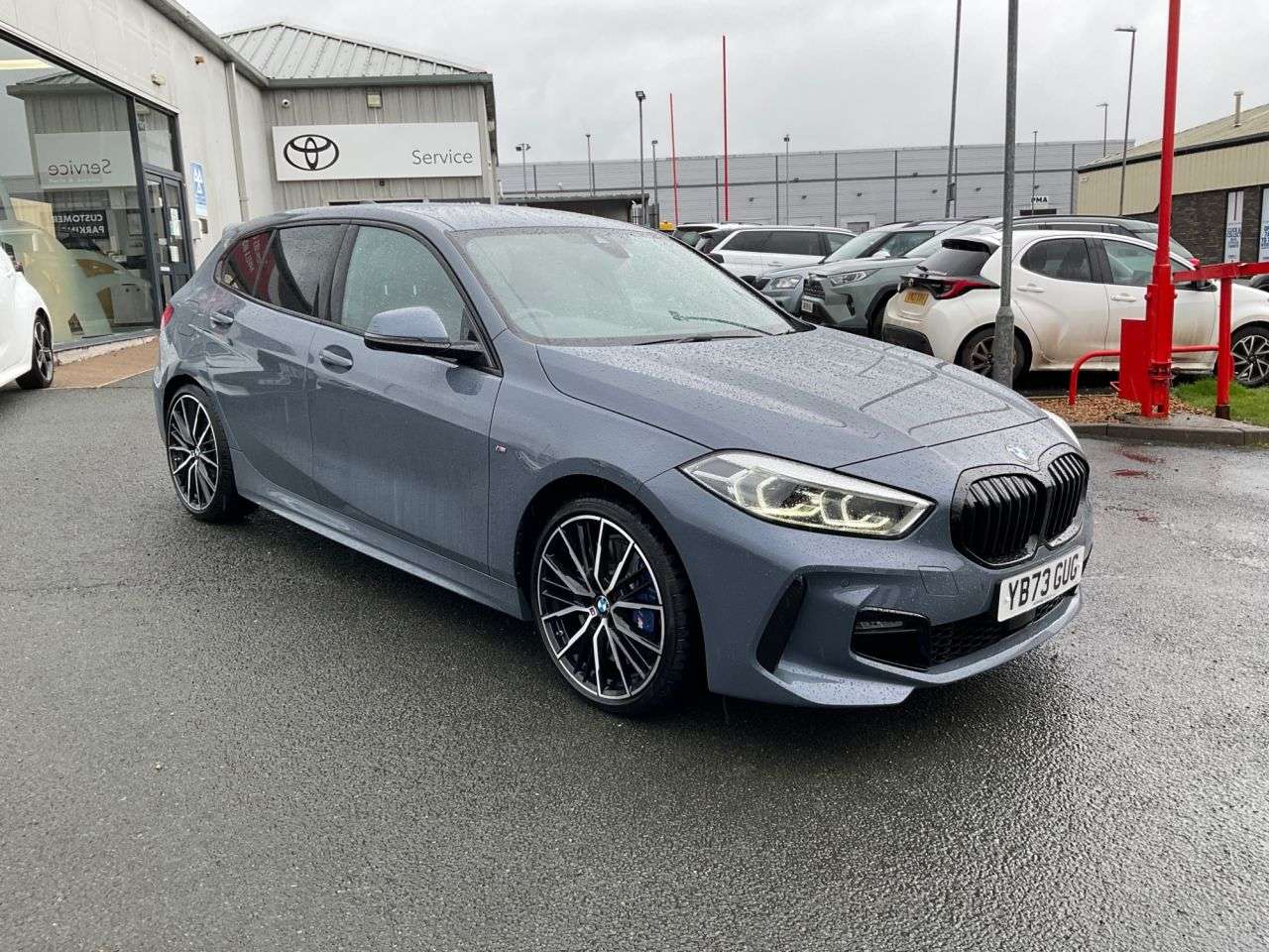 A 2023 BMW 1 SERIES 1.5 118i M Sport (LCP) Hatchback 5dr Petrol DCT Euro 6 (s/s) (136 ps) A 2023 BMW 1 SERIES 1.5 118i M Sport (LCP) Hatchback 5dr Petrol DCT Euro 6 (s/s) (136 ps)