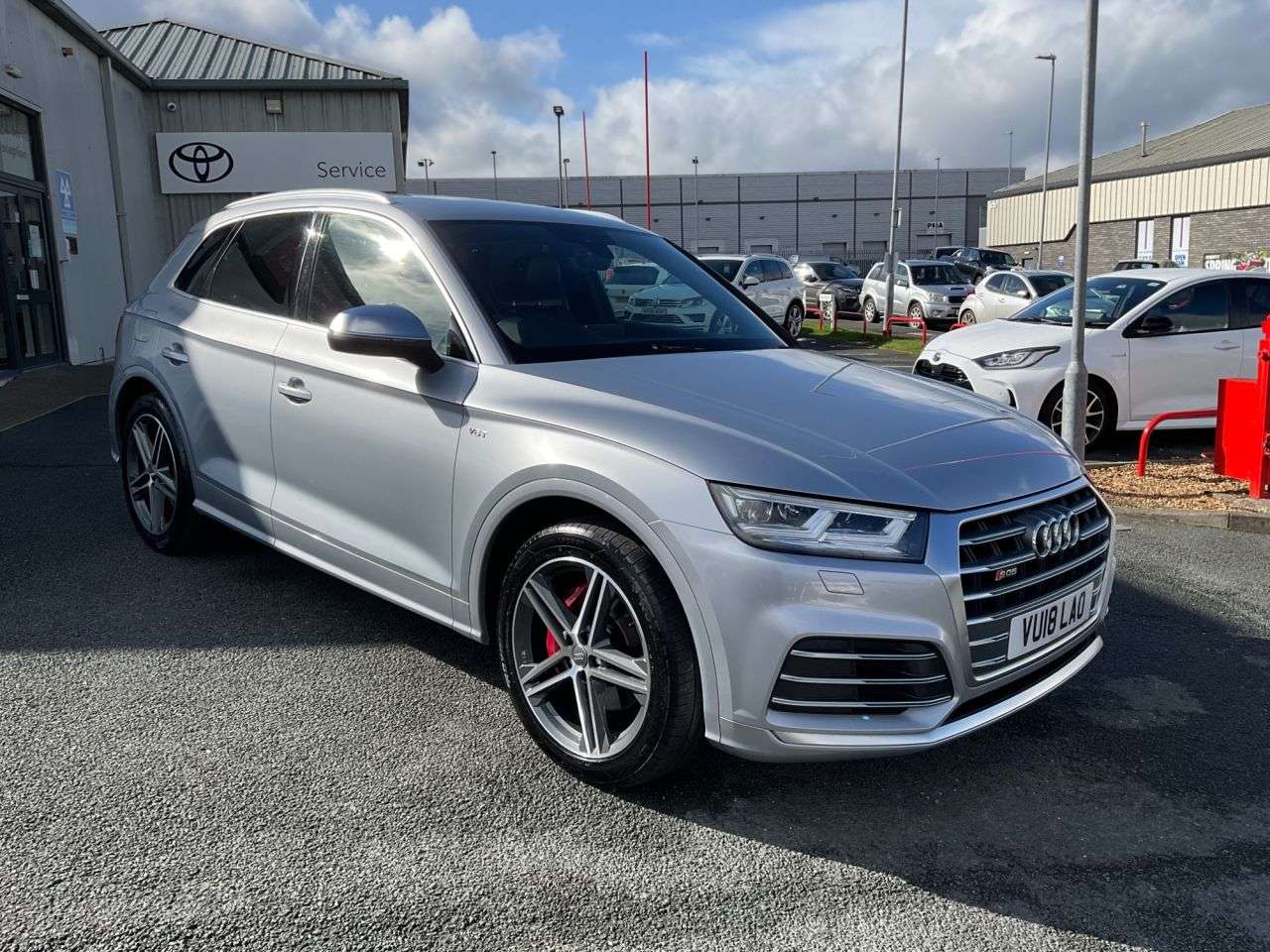 A 2018 AUDI SQ5 3.0 TFSI V6 SUV 5dr Petrol Tiptronic quattro Euro 6 (s/s) (354 ps) A 2018 AUDI SQ5 3.0 TFSI V6 SUV 5dr Petrol Tiptronic quattro Euro 6 (s/s) (354 ps)
