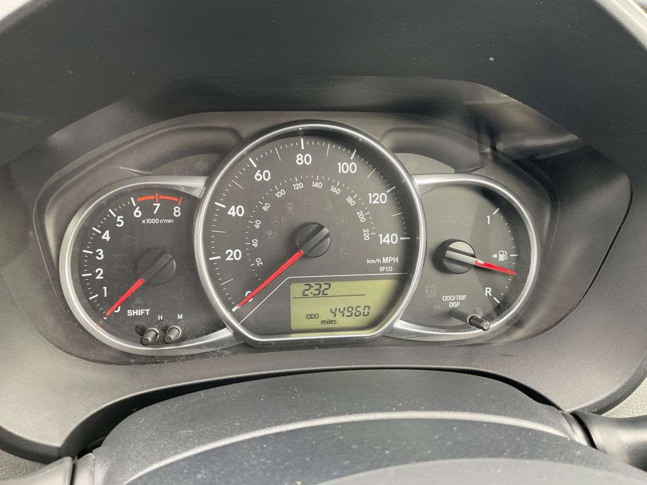 2016 TOYOTA YARIS 2016 TOYOTA YARIS