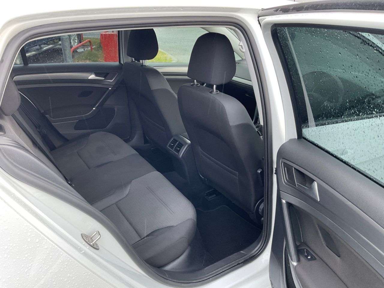 2017 VOLKSWAGEN GOLF 2017 VOLKSWAGEN GOLF