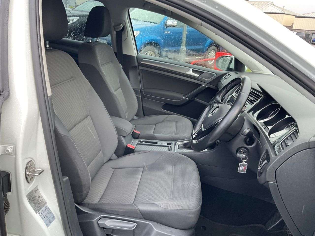 2017 VOLKSWAGEN GOLF 2017 VOLKSWAGEN GOLF