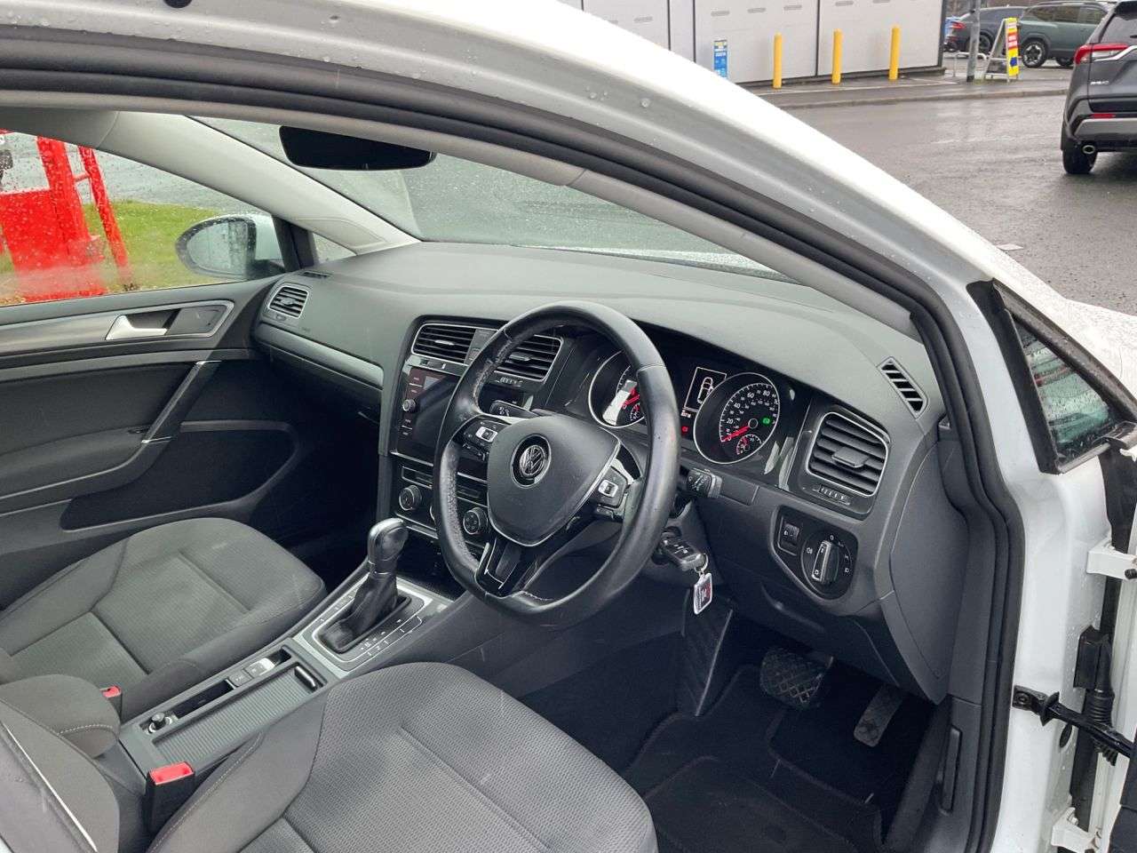 2017 VOLKSWAGEN GOLF 2017 VOLKSWAGEN GOLF