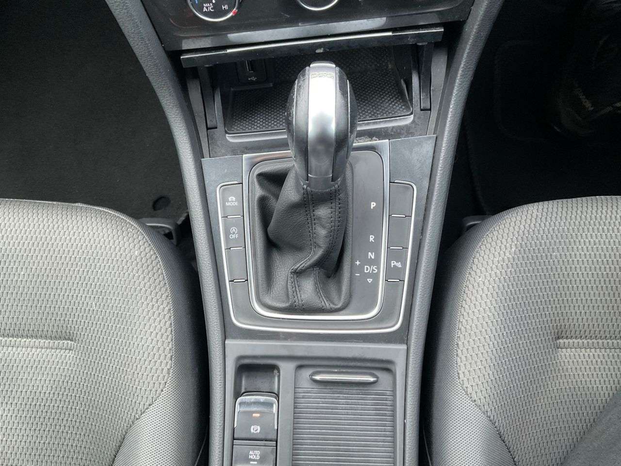 2017 VOLKSWAGEN GOLF 2017 VOLKSWAGEN GOLF