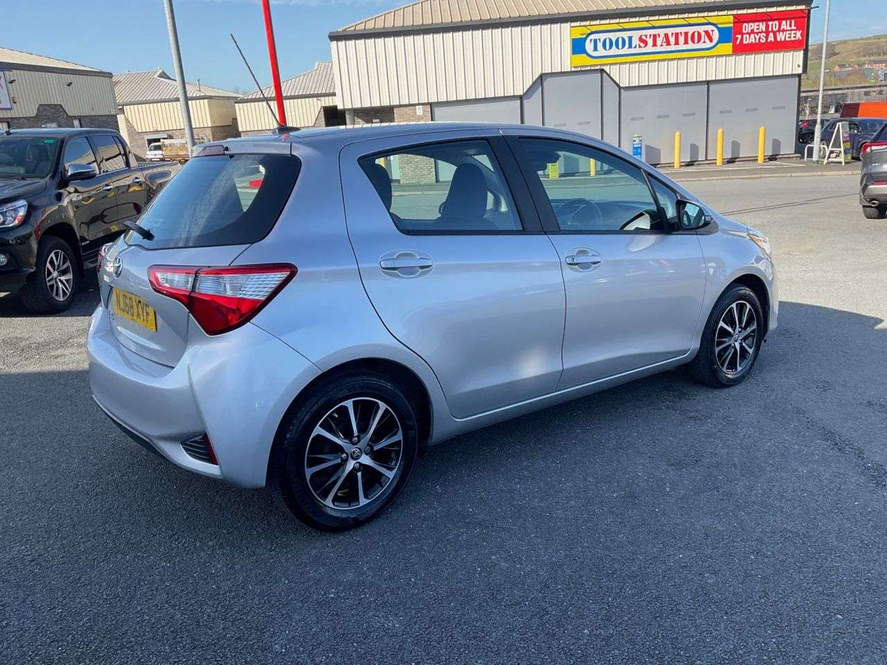 2018 TOYOTA YARIS 2018 TOYOTA YARIS
