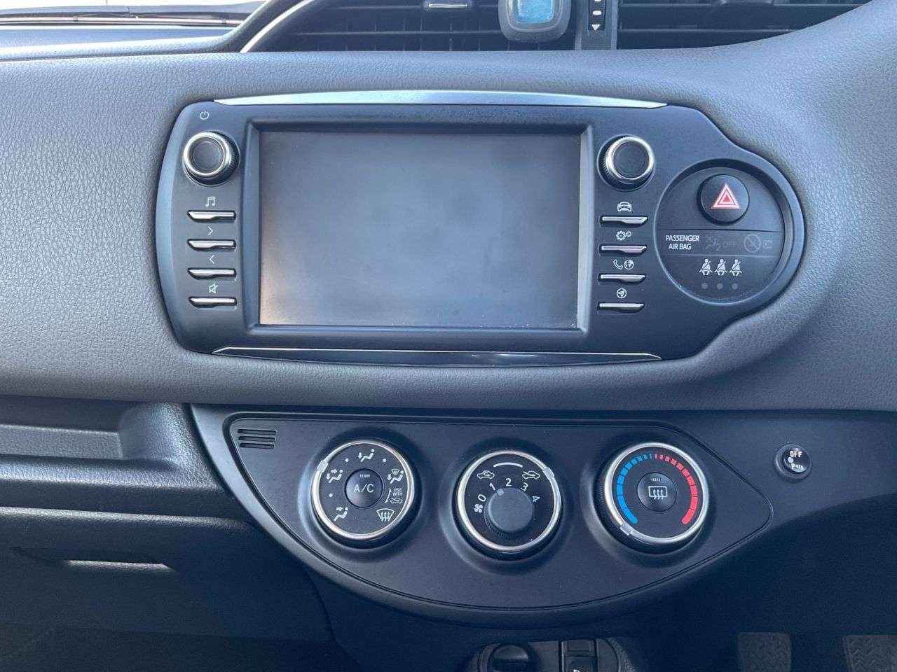 2018 TOYOTA YARIS 2018 TOYOTA YARIS