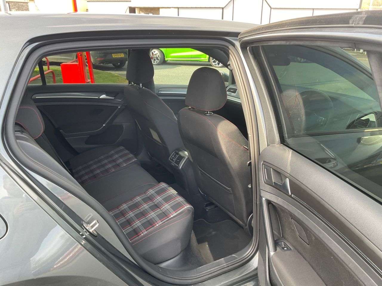 2019 VOLKSWAGEN GOLF 2019 VOLKSWAGEN GOLF