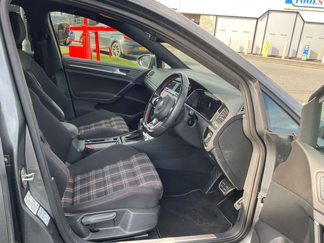 2019 VOLKSWAGEN GOLF 2019 VOLKSWAGEN GOLF