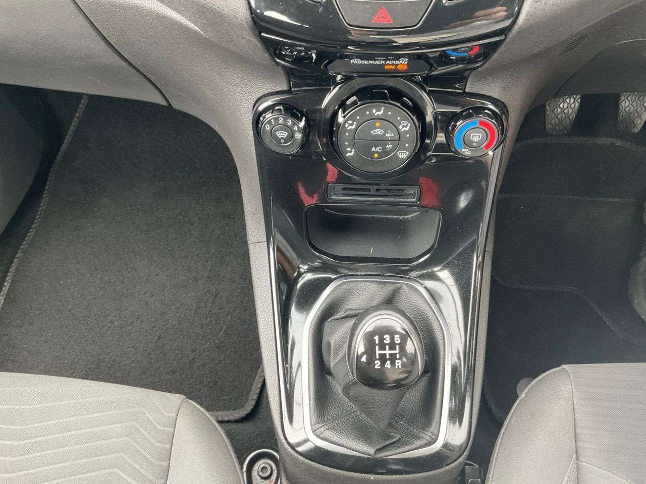 2016 FORD FIESTA 2016 FORD FIESTA