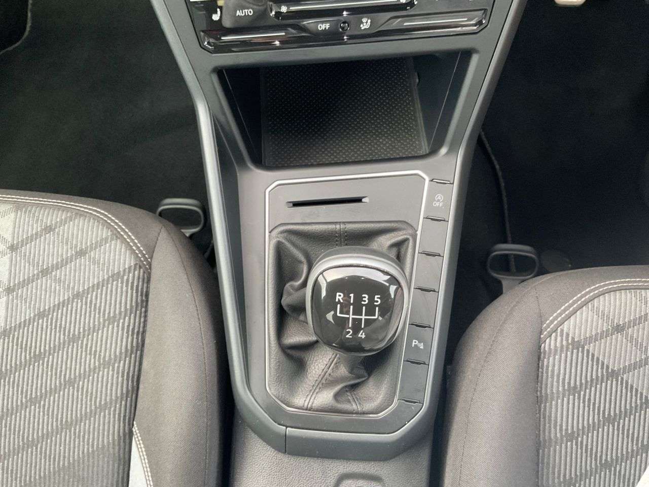 2023 VOLKSWAGEN POLO 2023 VOLKSWAGEN POLO