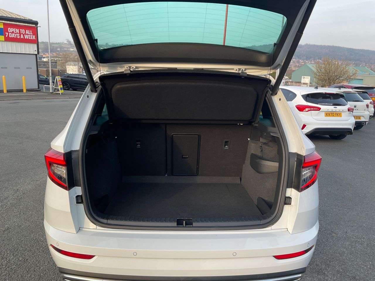 2020 SKODA KAROQ 2020 SKODA KAROQ